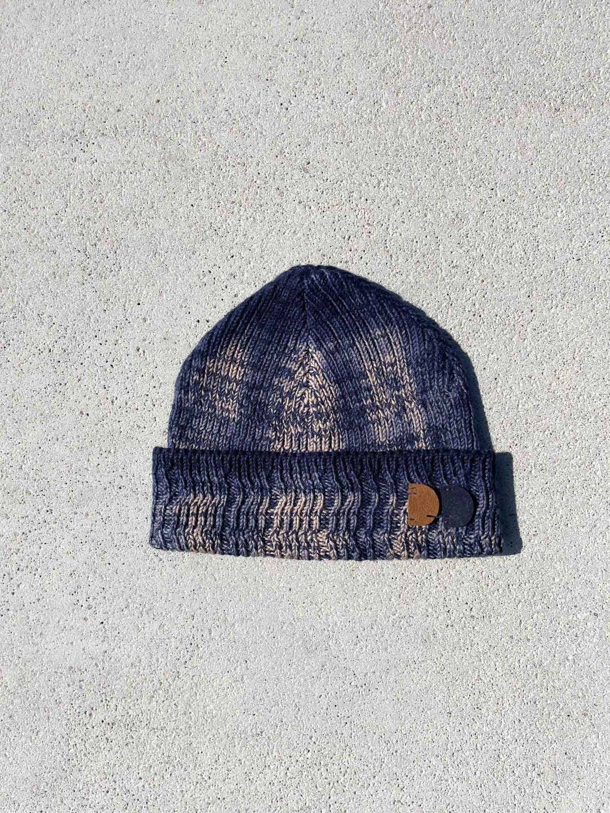 Asymmetrical ribbed beanie - Shibori navy